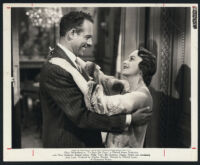 Bill Goodwin and Olivia De Havilland in To Each His Own