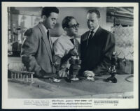 Edward Binns and Harlan Warde in Without Warning