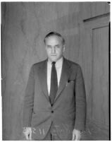 Portrait of artist Leo Katz wearing a suit and tie, Los Angeles, 1935