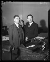 Robert S. James, accused of murdering his wife Mary, with his attorney Samuel J. Silverman, Los Angeles, 1936