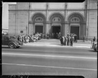 Funeral service for George Gershwin at the Temple B'nai B'rith in Los Angeles, 1937