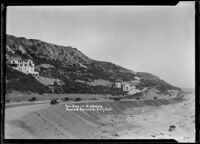 Coastline along the Pacific Coast Highway in the Pacific Palisades area, Los Angeles, circa 1915 and 1925