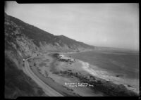 View of the Pacific Coast Highway along the coastline of Santa Monica Bay, Malibu, circa 1920-1934
