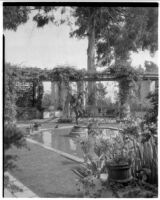 John Percival Jefferson residence, pool with statue of a bacchante by MacMonnies, Montecito, 1931