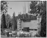 Harvey Mudd residence, courtyard with dancing maenad relief, Beverly Hills, 1933