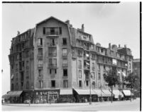 Collective housing on Avenue de la Porte de Montmartre in Paris, France, 1929