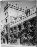 Pembroke College, view of the vine-covered exterior, Oxford, England, 1929