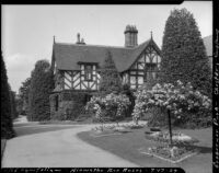 Grosvenor Park, view of the Grosvenor Park Lodge, Chester, England, 1929
