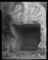 Cave entrance with rock carving of Abraham Lincoln, Los Angeles, 1930