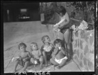 Five Estes children with cabbage, [Van Nuys?], between 1928 and 1936