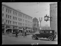 Street scene at Santa Monica Boulevard and Third Street, Santa Monica, 1928