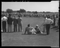 Golfers and spectators, Santa Monica Municipal Golf Course, Santa Monica, 1934