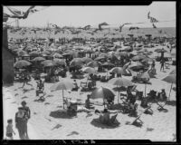 Crowd at beach, 1934