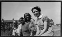 Margaret Rotha and 2 women and 1 man, England, 1932-1933
