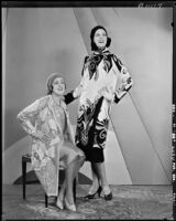 Peggy Hamilton modeling a Wanda Kofler dress in a portrait with the designer, 1929