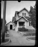 Exterior of the bungalow house where kidnapping victim Mary Skeele was held, Pasadena, 1933
