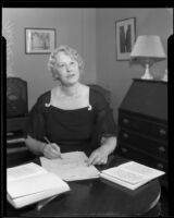 Astrologer Mabel Smith, 1934