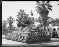 "Fairyland" float in the Tournament of Roses Parade, Pasadena, 1933