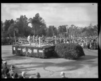 "Boxing Ring" float in the Tournament of Roses Parade, Pasadena, 1932