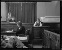 Aloha Wanderwell gives testimony against killer of her husband, Los Angeles, 1933