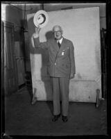 William May Garland waving his hat, Los Angeles, [between 1920-1939]
