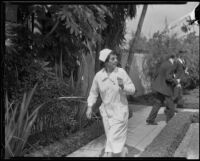 Clara Hitchen walks through the Gettle's yard, Beverly Hills, 1934