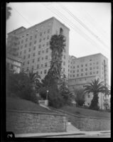 Good Samaritan Hospital, viewed from the southwest, Los Angeles, circa 1927