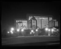 Checking the lights at the General Hospital, Los Angeles County, 1933