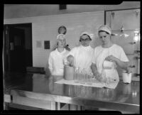 Women kitchen staff working in the Los Angeles General Hospital Kitchen, Los Angeles, 1934