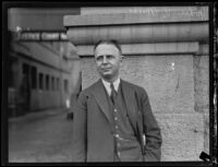 John P. Mills appears in court, Southern California, 1931