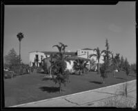 “House of Harmony” mansion in Holmby Hills, Los Angeles, 1933