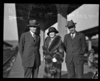U.S. Chamber of Commerce president John W. O'Leary, his wife Alice O'Leary, and Western Division Chamber of Commerce secretary David A. Skinner, Los Angeles, 1925