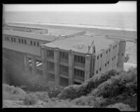 View of the back of Sorrento Club from Palisades Park cliffs, Santa Monica, 1952
