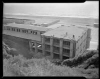 Back view of Sorrento Club from Palisade Park cliffs, Santa Monica, 1952