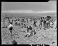 Crowd at the Beach, Santa Monica, 1945-49