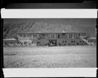 Main building, The Town House and Bungalows, Palm Springs, 1936