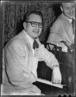 Don Shaw with band member, Sarnez Restaurant, Los Angeles, 1952