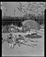 Crowds at the Salt Water Carnival, Santa Monica Beach, 1941