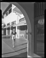 Jean Myras at a shopping center, Palm Springs, 1937