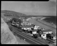 Beach homes, Malibu, cira 1935