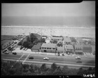 Bird's-eye view from Palisades Park towards Santa Monica Beach, Santa Monica, 1947 to 1952