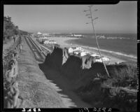 Palisades Park, the Idaho path to the beach and Santa Monica Beach, 1938-1950