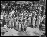 Bird's eye group portrait of people gathered for Pioneer Day, Ocean Park, Santa Monica, 1938
