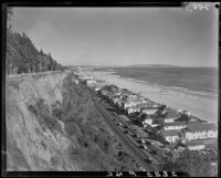 View from Palisades Park towards Santa Monica Beach, Santa Monica, 1950