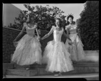 Ballet dancers at Symphonies by the Sea, Santa Monica, 1939-1945