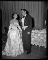 "Traviata" cast members Natalie Garrotto and Ernest Mireles, Barnum Hall, Santa Monica, 1952