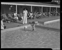 Children playing in El Mirador Hotel pool, Palm Springs, 1941
