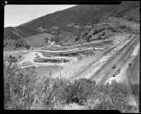 Bouquet Canyon earth-fill dam under construction, 1933