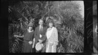 Kidnapping victim Eveline Balfour with man and woman, [1920-1923?], [rephotographed, 1924]