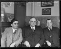 Los Angeles County Sheriff Eugene Biscailuz, William Traeger, and Arthur Jewell, 1933